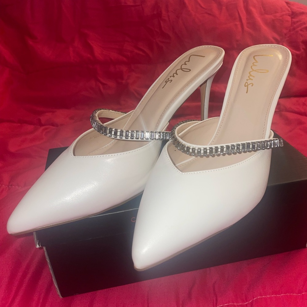 Pointed Toe Rhinestone Mules